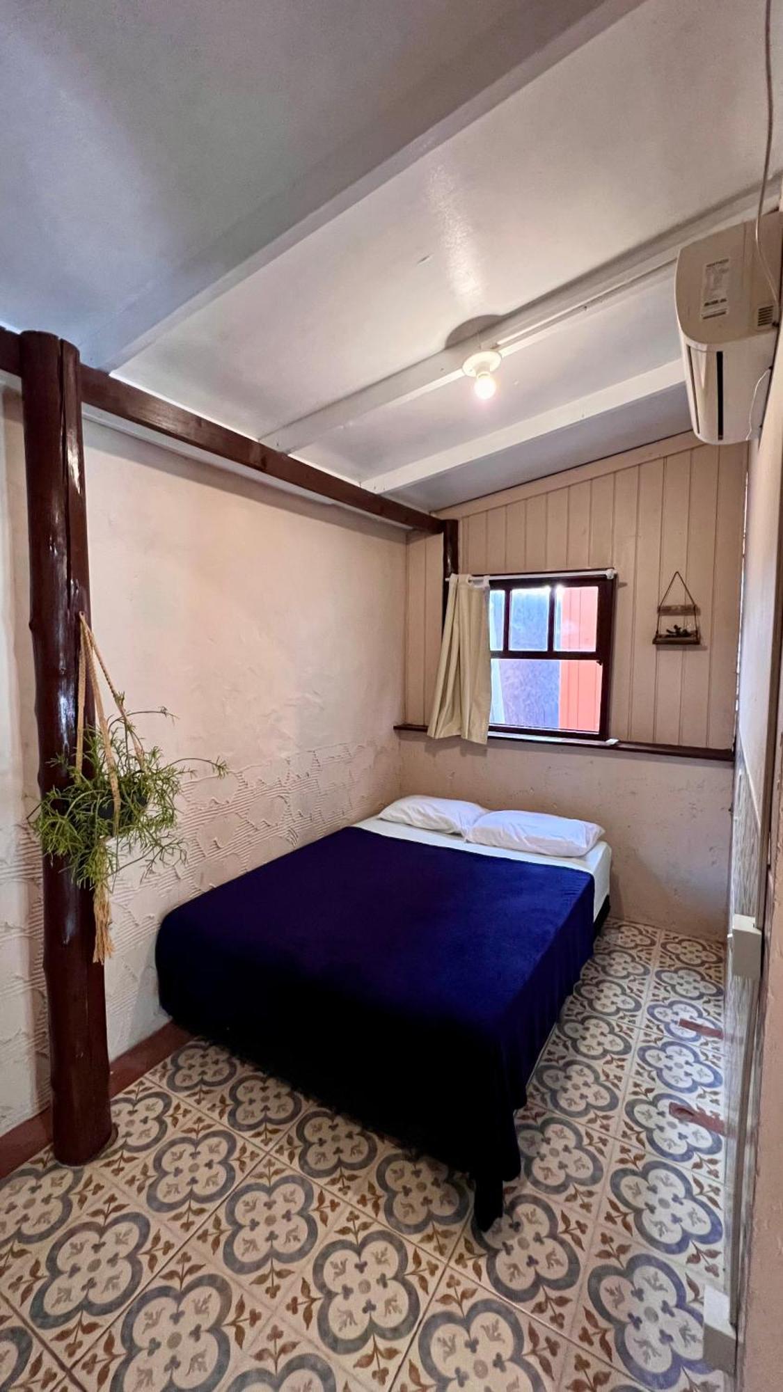 Hostel Antonio Pescador - Centro Da Guarda Do Embau Room photo